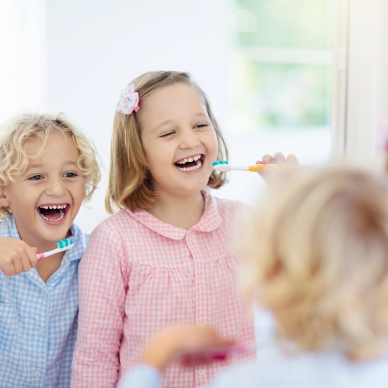 APRIL 2025 Spring into Healthy Smiles Seasonal Oral Care Tips for Kids