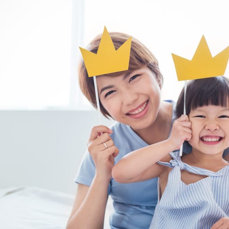 Portrait,Of,Asian,Mother,And,Child,Daughter,Playing,Having,Fun